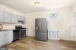 1829 S 22nd St, Philadelphia, PA 19145 - Photo 4