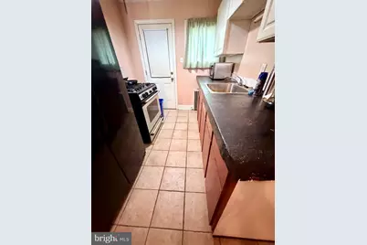 7415 Whitaker Avenue, Philadelphia, PA 19111 - Photo 6