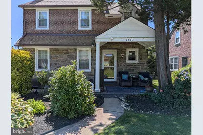 1510 E Cardeza Street, Philadelphia, PA 19150 - Photo 2
