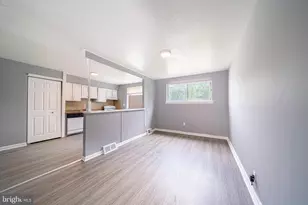 2839 Tremont St, Philadelphia, PA 19136 - Photo 4