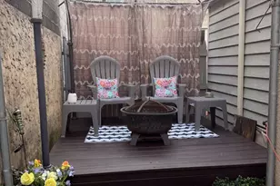 238 E Thompson St, Philadelphia, PA 19125 - Photo 2