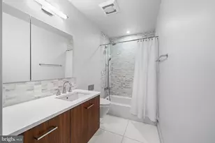 S 24th St, Philadelphia, PA 19146 - Photo 22