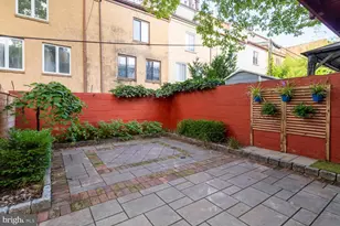 752 N 24th St, Philadelphia, PA 19130 - Photo 20