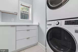 752 N 24th St, Philadelphia, PA 19130 - Photo 38