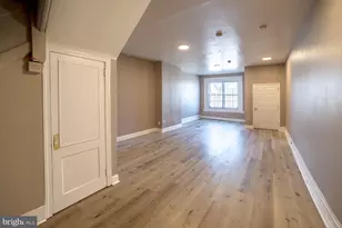 1842 N 16th St, Philadelphia, PA 19121 - Photo 2