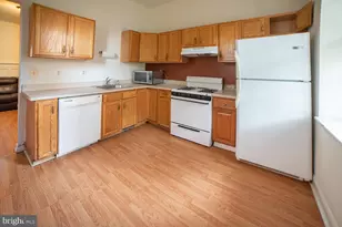 1850 N 16th St, Philadelphia, PA 19121 - Photo 2