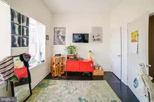 1854 N 16th St, Philadelphia, PA 19121 - Photo 2