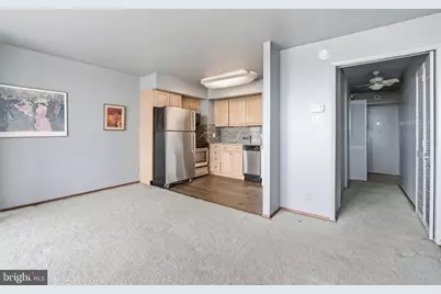 2401 Pennsylvania Avenue #15A08, Philadelphia, PA 19130 - Photo 16