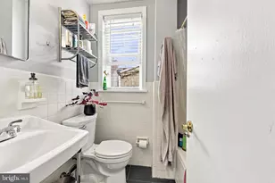 417 S 16th St, Philadelphia, PA 19146 - Photo 8