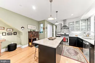 1217 Mt Vernon St, Philadelphia, PA 19123 - Photo 4