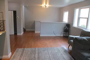 1537 Stoney Ln, Philadelphia, PA 19115 - Photo 2