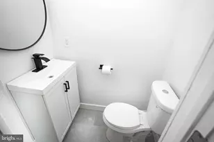 1721 W Lippincott St, Philadelphia, PA 19132 - Photo 4