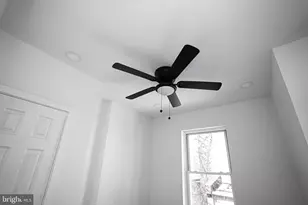 1721 W Lippincott St, Philadelphia, PA 19132 - Photo 14