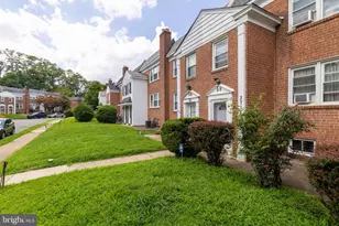 3711 Mimi Circle Circle, Philadelphia, PA 19131 - Photo 2
