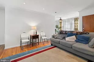 3711 Mimi Circle Circle, Philadelphia, PA 19131 - Photo 4