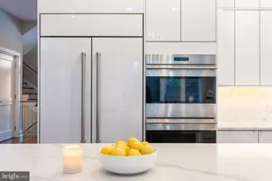 838 Lombard St, Philadelphia, PA 19147 - Photo 18