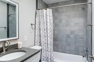 838 Lombard St, Philadelphia, PA 19147 - Photo 58