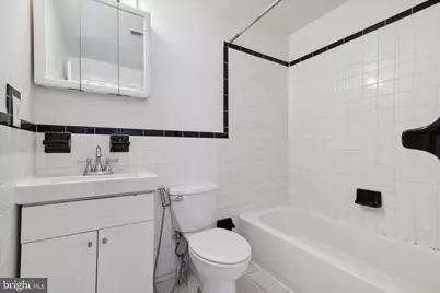 1606 Wallace Street #102, Philadelphia, PA 19130 - Photo 14