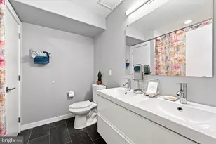 629 McClellan St, Philadelphia, PA 19148 - Photo 22