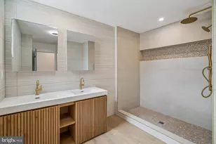 823 N 22nd St, Philadelphia, PA 19130 - Photo 12