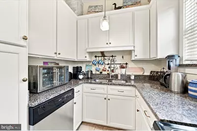 1322 E Montgomery, Philadelphia, PA 19125 - Photo 12