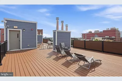 102-122 Church Street #405, Philadelphia, PA 19106 - Photo 2