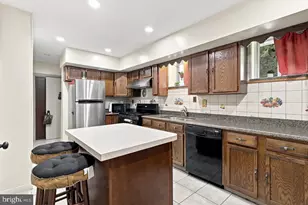 8341 Mansfield Ave, Philadelphia, PA 19150 - Photo 12