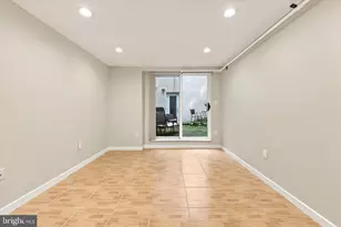 126 Cuthbert St, Philadelphia, PA 19106 - Photo 24