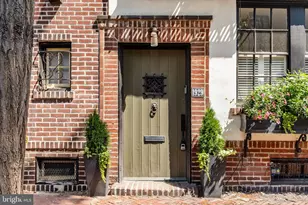 1929 Panama St, Philadelphia, PA 19103 - Photo 2