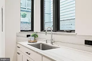 1929 Panama St, Philadelphia, PA 19103 - Photo 8