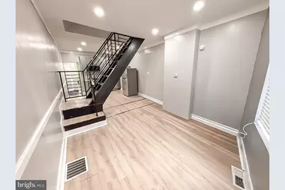 2529 Collins Street, Philadelphia, PA 19125 - Photo 2