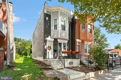 611 W Allegheny Avenue, Philadelphia, PA 19133 - Photo 2
