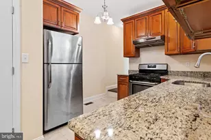 1819 Christian St, Philadelphia, PA 19146 - Photo 10