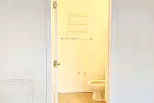 1211 Locust St, Philadelphia, PA 19107 - Photo 10