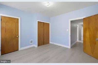 1926 E Hazzard Street, Philadelphia, PA 19125 - Photo 14