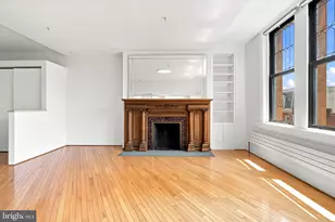 1213-15 Locust St, Philadelphia, PA 19107 - Photo 2