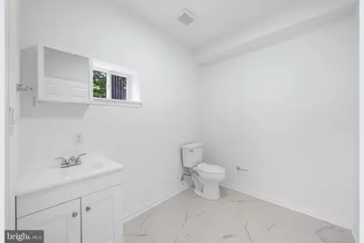 700 N 42nd Street, Philadelphia, PA 19104 - Photo 10