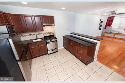 747 S 8th Street #1, Philadelphia, PA 19147 - Photo 4