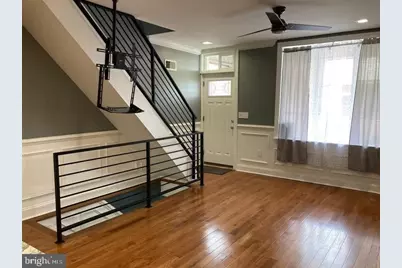 2445 S Lawrence Street, Philadelphia, PA 19148 - Photo 4