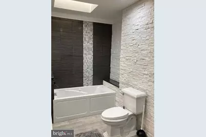 2445 S Lawrence Street, Philadelphia, PA 19148 - Photo 26