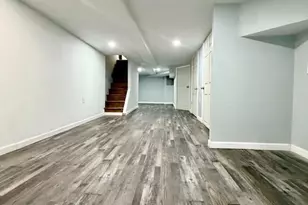 2555 N Hollywood St, Philadelphia, PA 19132 - Photo 14