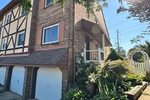 15181 Beverly Dr, Philadelphia, PA 19116 - Photo 2