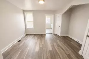 4047 Howland St, Philadelphia, PA 19124 - Photo 10