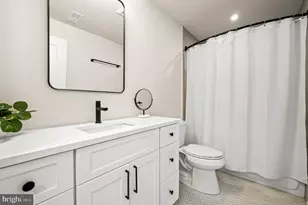 206 Kalos St, Philadelphia, PA 19128 - Photo 28