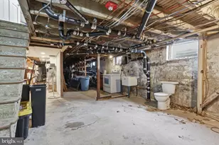 222 Hartel Ave, Philadelphia, PA 19111 - Photo 34