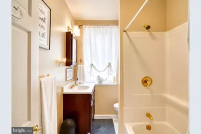 4505 Princeton Avenue, Philadelphia, PA 19135 - Photo 20