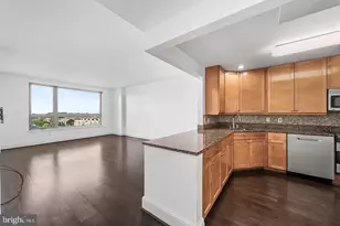 717 S Chris Columbus Blvd, Philadelphia, PA 19147 - Photo 14
