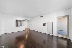 717 S Chris Columbus Blvd, Philadelphia, PA 19147 - Photo 12
