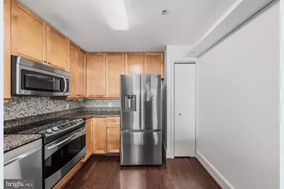 717 S Chris Columbus Boulevard #709, Philadelphia, PA 19147 - Photo 18