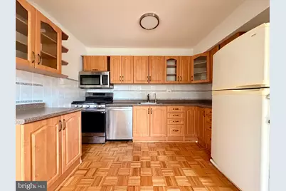 9853 Wistaria Street, Philadelphia, PA 19115 - Photo 6